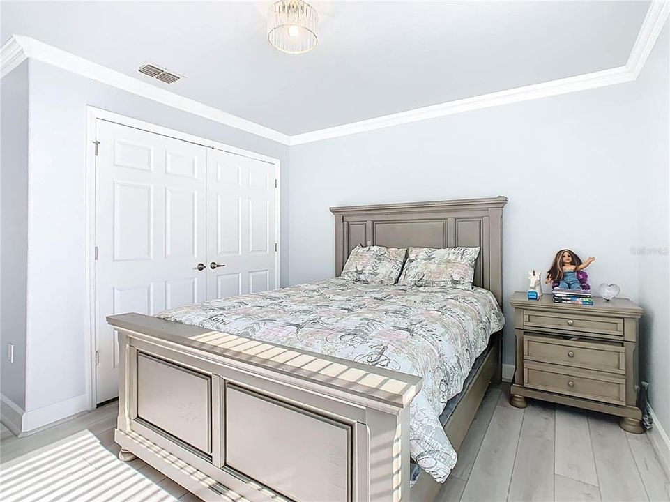 For Sale: $399,500 (3 beds, 2 baths, 1820 Square Feet)