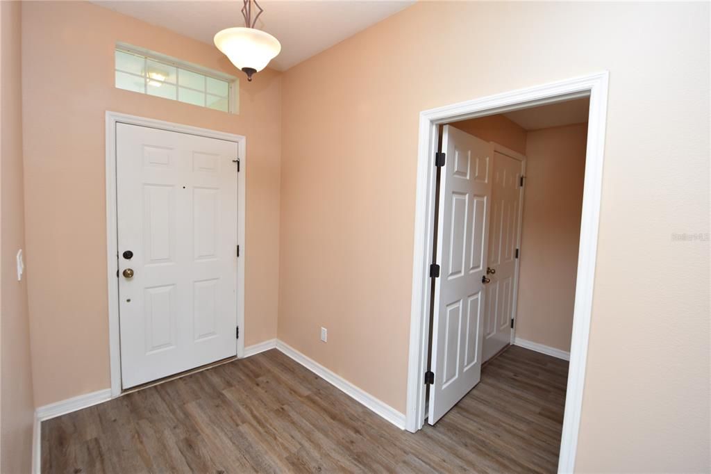 En Renta: $1,900 (2 camas, 2 baños, 1648 Pies cuadrados)