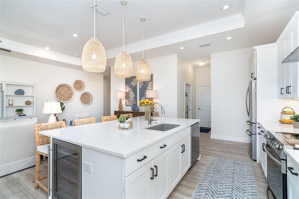 На продажу: $675,000 (3 спален, 2 ванн, 2154 Квадратных фут)