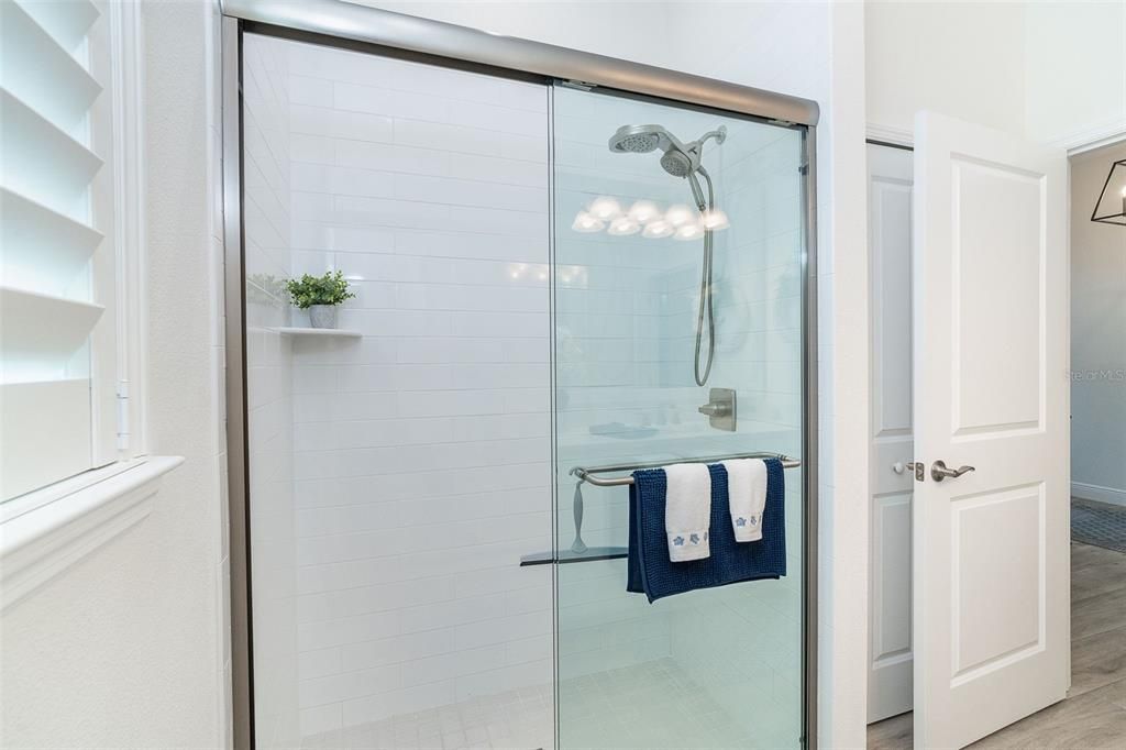 На продажу: $675,000 (3 спален, 2 ванн, 2154 Квадратных фут)