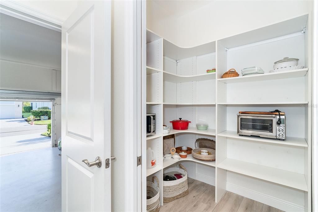 На продажу: $675,000 (3 спален, 2 ванн, 2154 Квадратных фут)