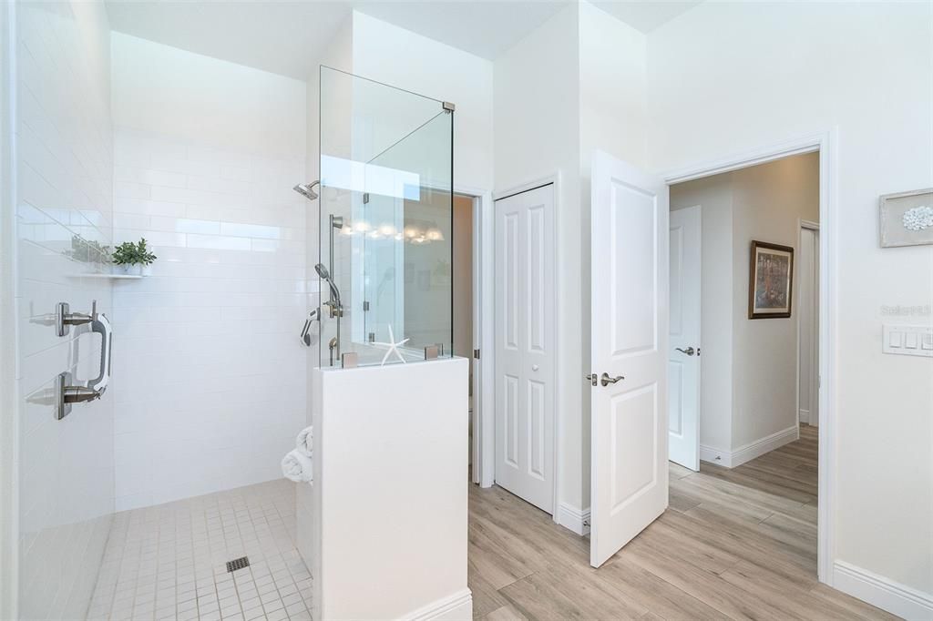 На продажу: $675,000 (3 спален, 2 ванн, 2154 Квадратных фут)