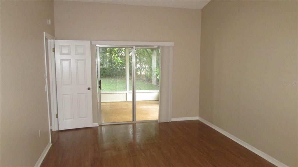 На продажу: $289,900 (3 спален, 2 ванн, 1799 Квадратных фут)