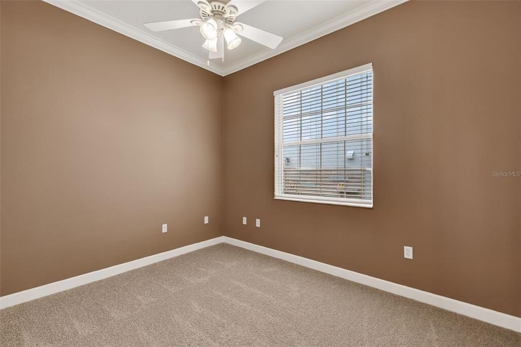 For Sale: $375,000 (3 beds, 2 baths, 1551 Square Feet)