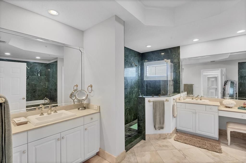 На продажу: $1,595,000 (3 спален, 3 ванн, 3026 Квадратных фут)