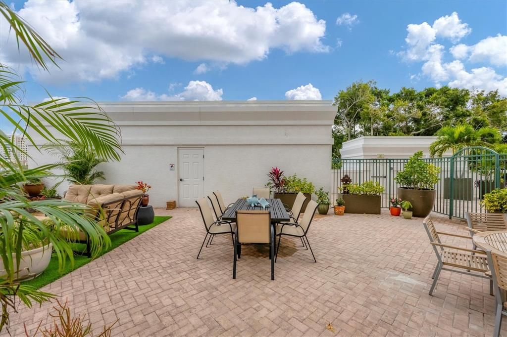 На продажу: $1,595,000 (3 спален, 3 ванн, 3026 Квадратных фут)