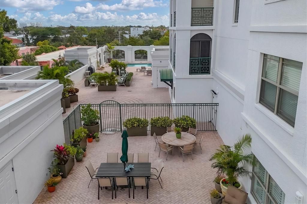 На продажу: $1,595,000 (3 спален, 3 ванн, 3026 Квадратных фут)