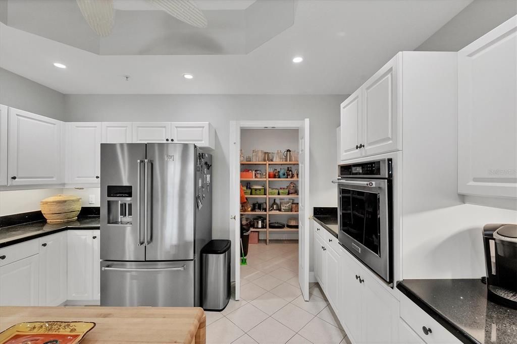 На продажу: $1,595,000 (3 спален, 3 ванн, 3026 Квадратных фут)