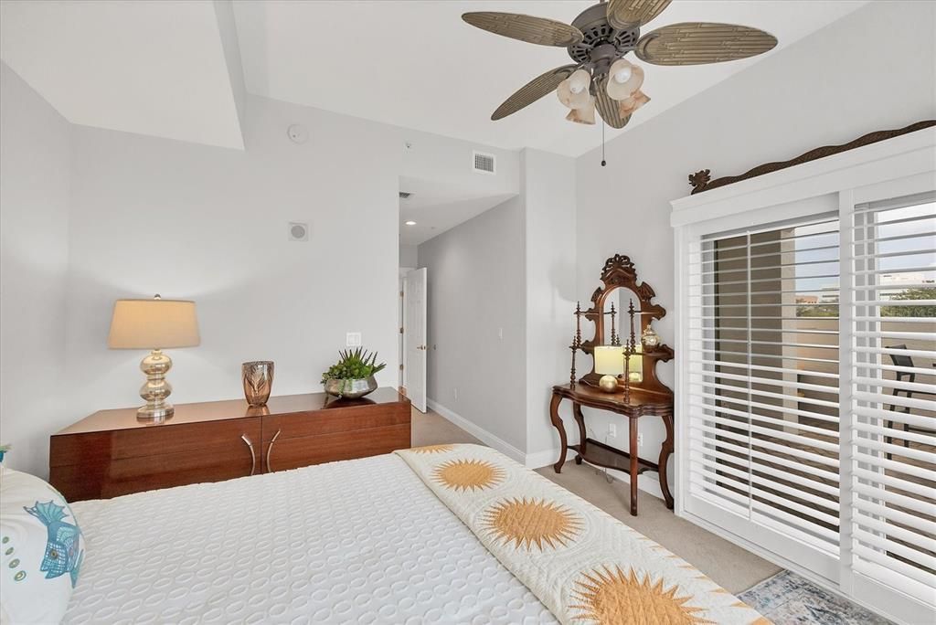 На продажу: $1,595,000 (3 спален, 3 ванн, 3026 Квадратных фут)