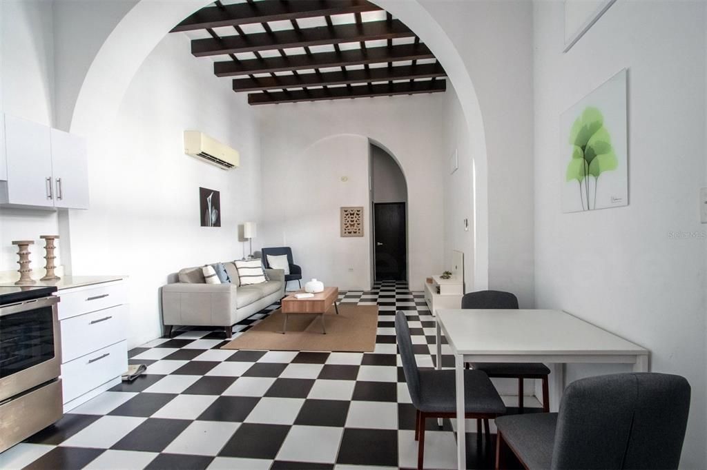 En Renta: $2,500 (2 camas, 2 baños, 927.14 Pies cuadrados)