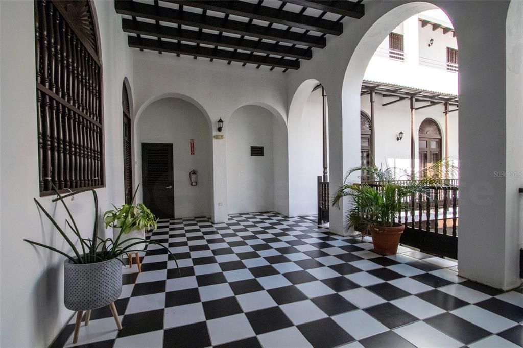 En Renta: $2,500 (2 camas, 2 baños, 927.14 Pies cuadrados)