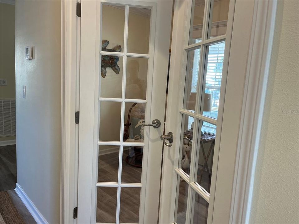 For Sale: $349,000 (2 beds, 2 baths, 1148 Square Feet)