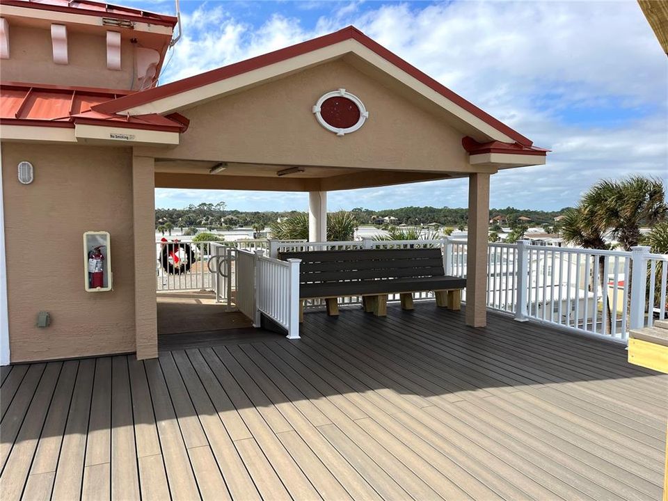 For Sale: $349,000 (2 beds, 2 baths, 1148 Square Feet)