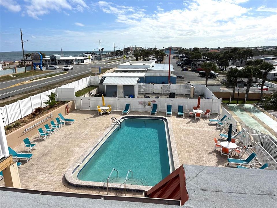 For Sale: $349,000 (2 beds, 2 baths, 1148 Square Feet)