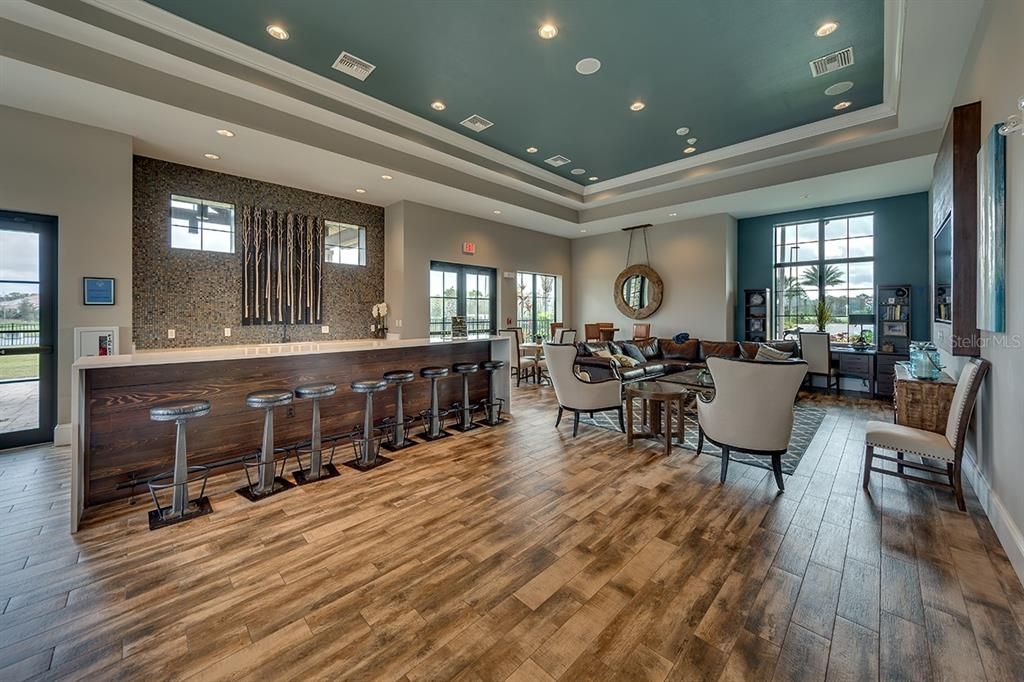 En Venta: $1,150,000 (3 camas, 3 baños, 2519 Pies cuadrados)