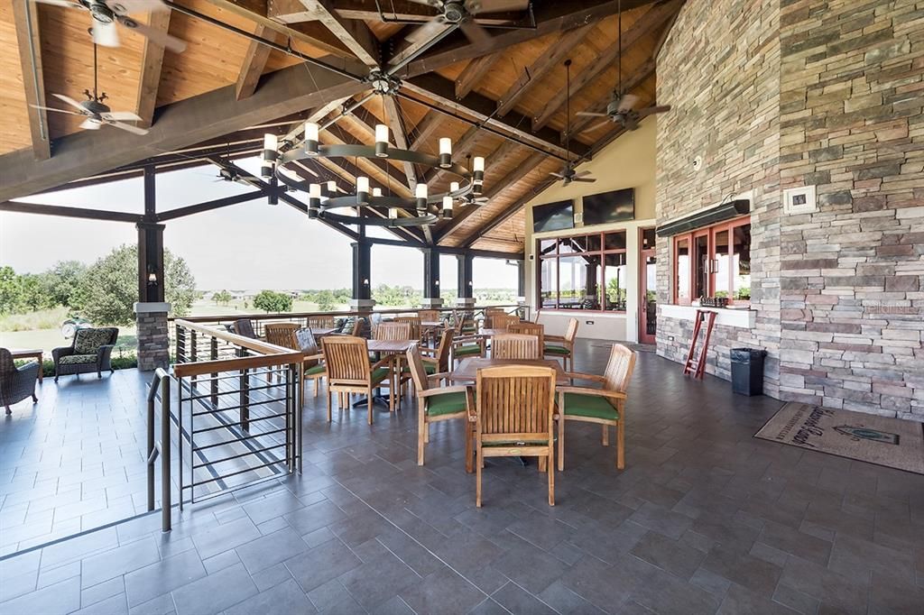 En Venta: $1,150,000 (3 camas, 3 baños, 2519 Pies cuadrados)