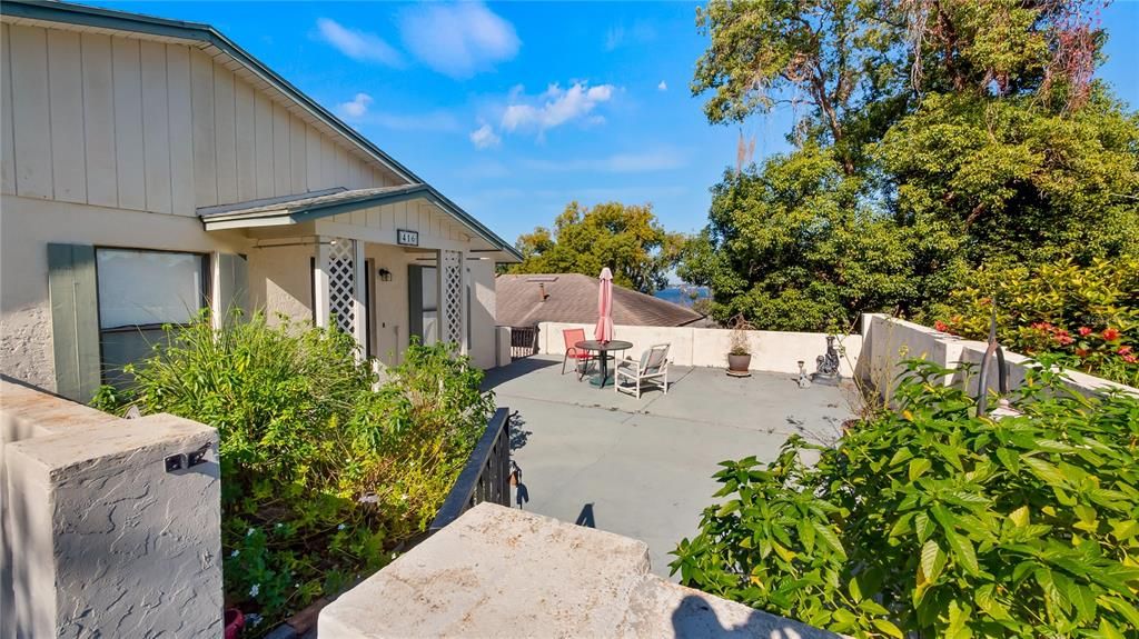 На продажу: $349,900 (3 спален, 2 ванн, 1300 Квадратных фут)