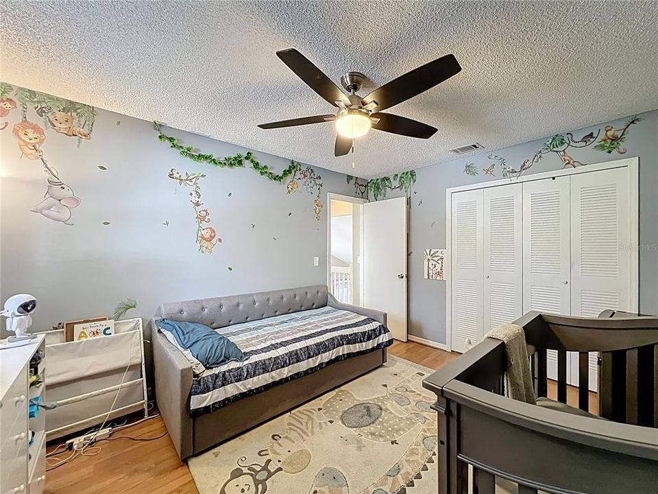 For Sale: $349,900 (3 beds, 2 baths, 1420 Square Feet)