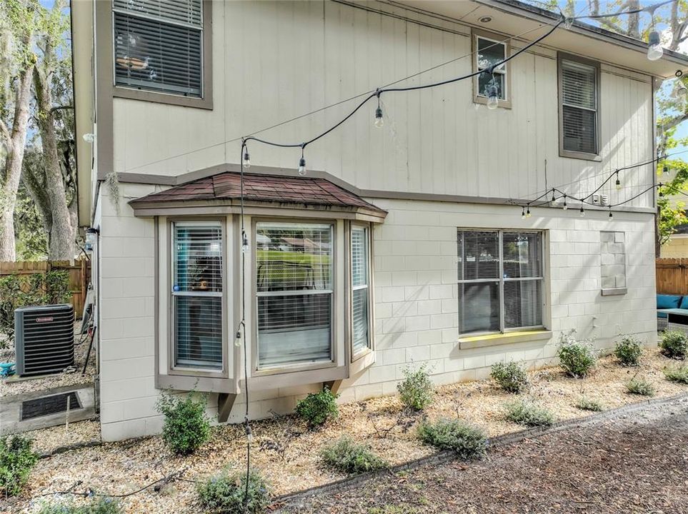 For Sale: $349,900 (3 beds, 2 baths, 1420 Square Feet)