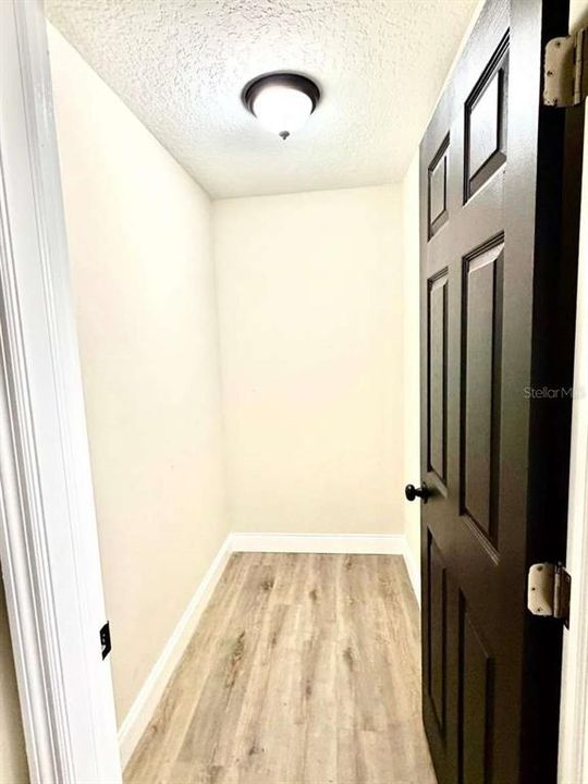 En Venta: $240,000 (4 camas, 2 baños, 1320 Pies cuadrados)