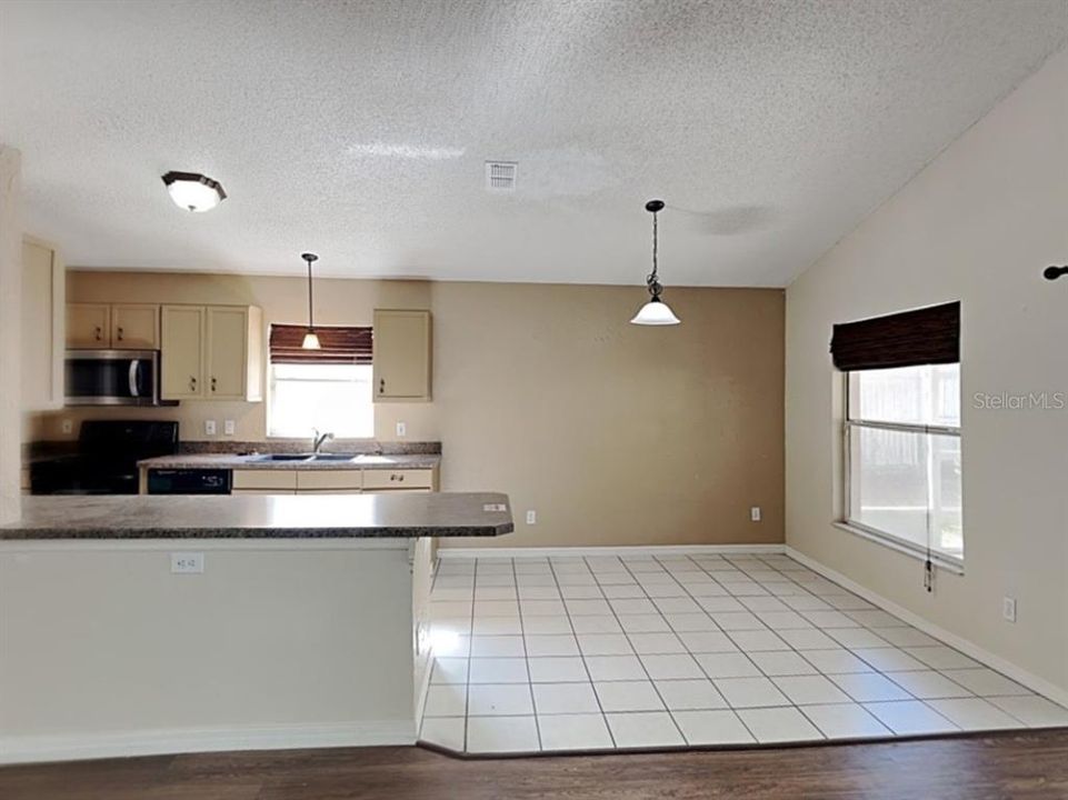 For Sale: $280,000 (3 beds, 2 baths, 2035 Square Feet)