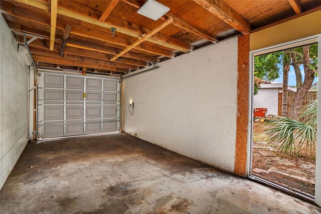 For Rent: $2,450 (4 beds, 2 baths, 1645 Square Feet)