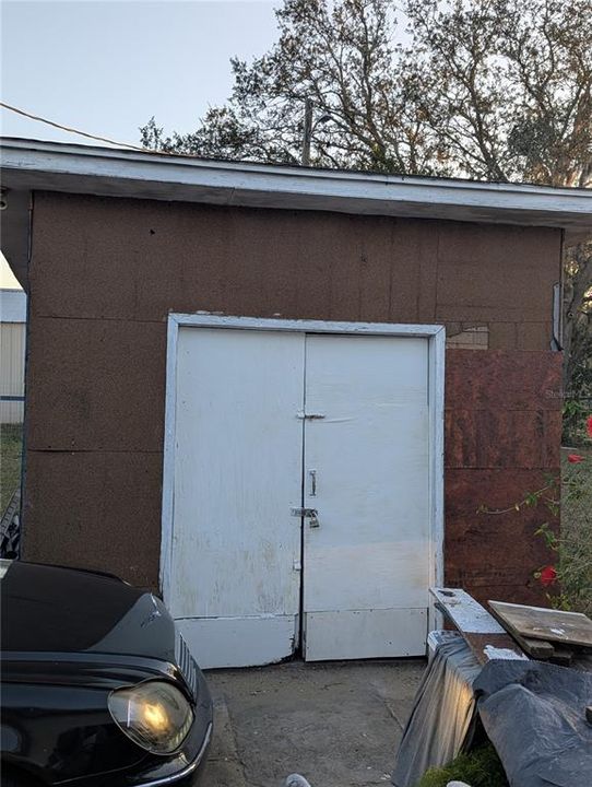 待售: $155,000 (2 贝兹, 1 浴室, 1001 平方英尺)