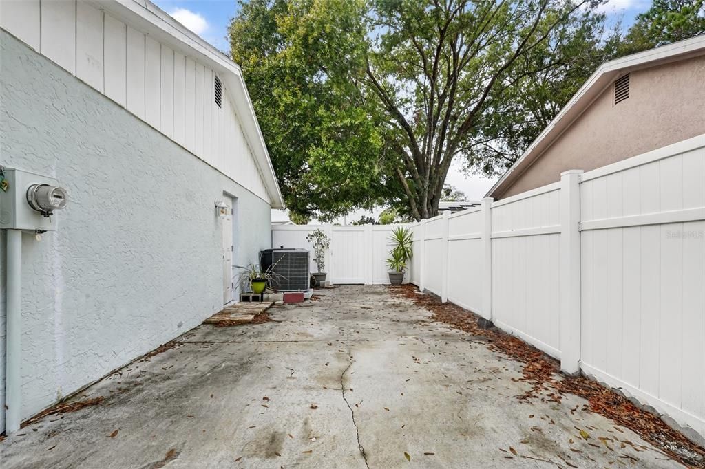 En Venta: $385,000 (3 camas, 2 baños, 972 Pies cuadrados)