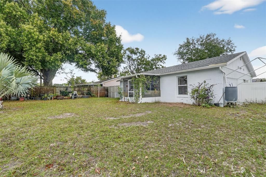 En Venta: $385,000 (3 camas, 2 baños, 972 Pies cuadrados)