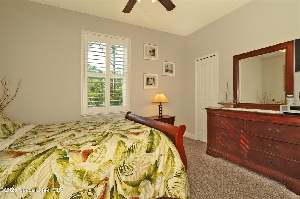 For Sale: $698,000 (3 beds, 2 baths, 1964 Square Feet)