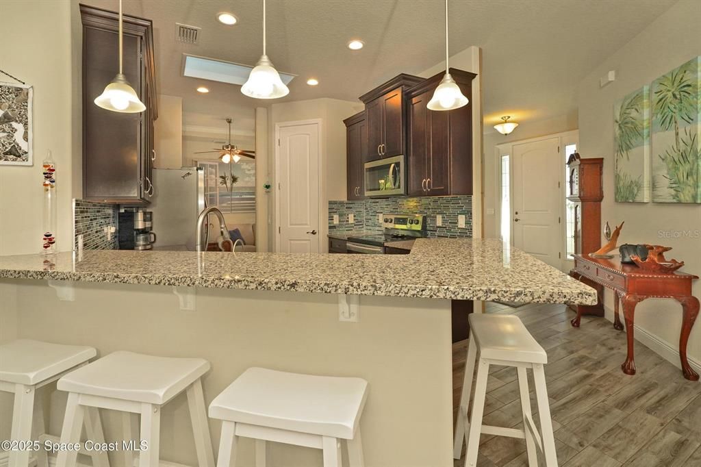 For Sale: $698,000 (3 beds, 2 baths, 1964 Square Feet)