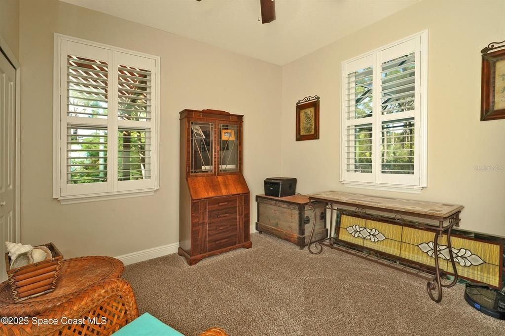 For Sale: $698,000 (3 beds, 2 baths, 1964 Square Feet)