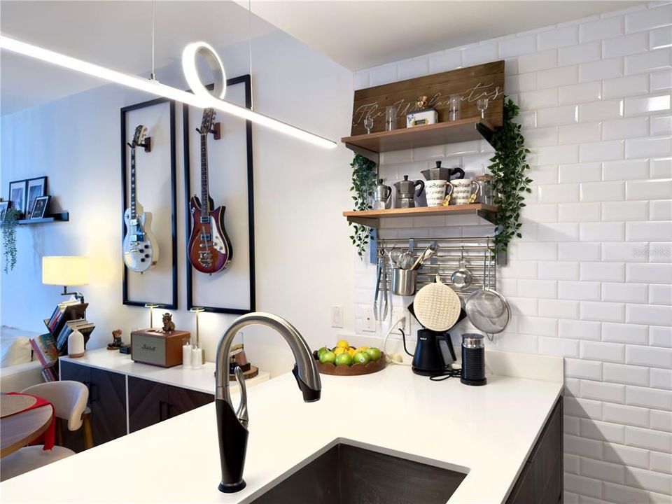 В аренду: $5,500 (2 спален, 2 ванн, 1038 Квадратных фут)