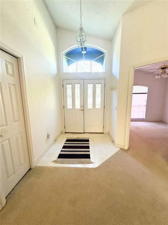 For Sale: $249,000 (3 beds, 2 baths, 1716 Square Feet)