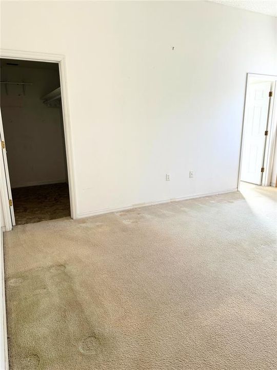 For Sale: $249,000 (3 beds, 2 baths, 1716 Square Feet)