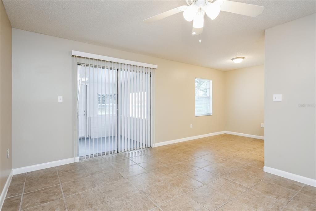 For Rent: $2,015 (3 beds, 2 baths, 1340 Square Feet)