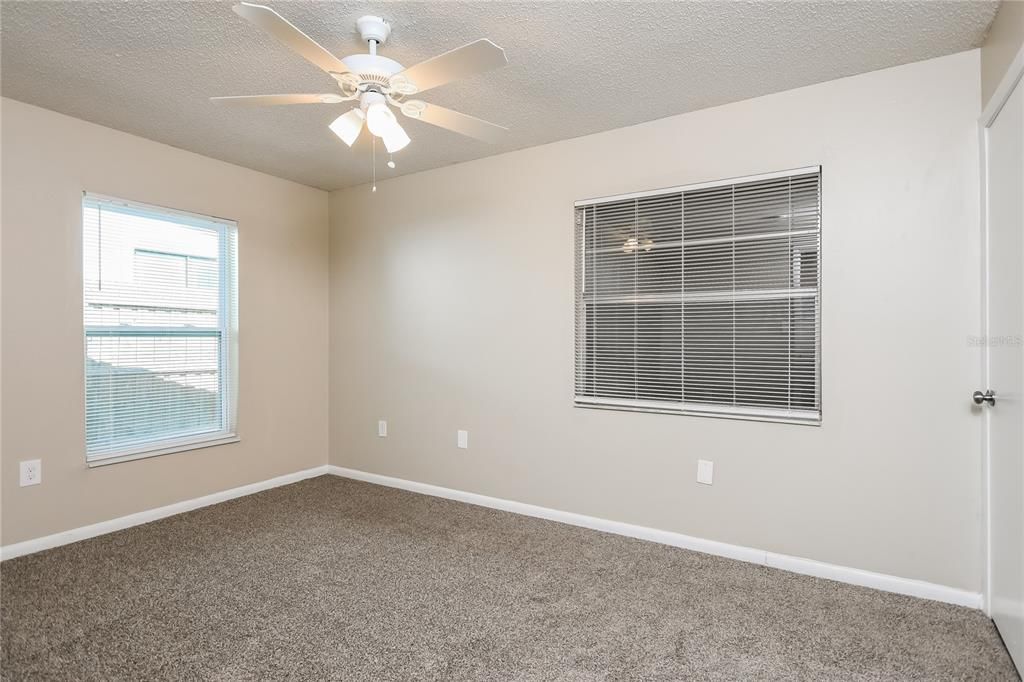 For Rent: $2,015 (3 beds, 2 baths, 1340 Square Feet)
