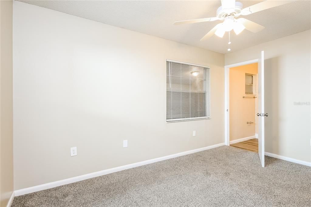 For Rent: $2,015 (3 beds, 2 baths, 1340 Square Feet)