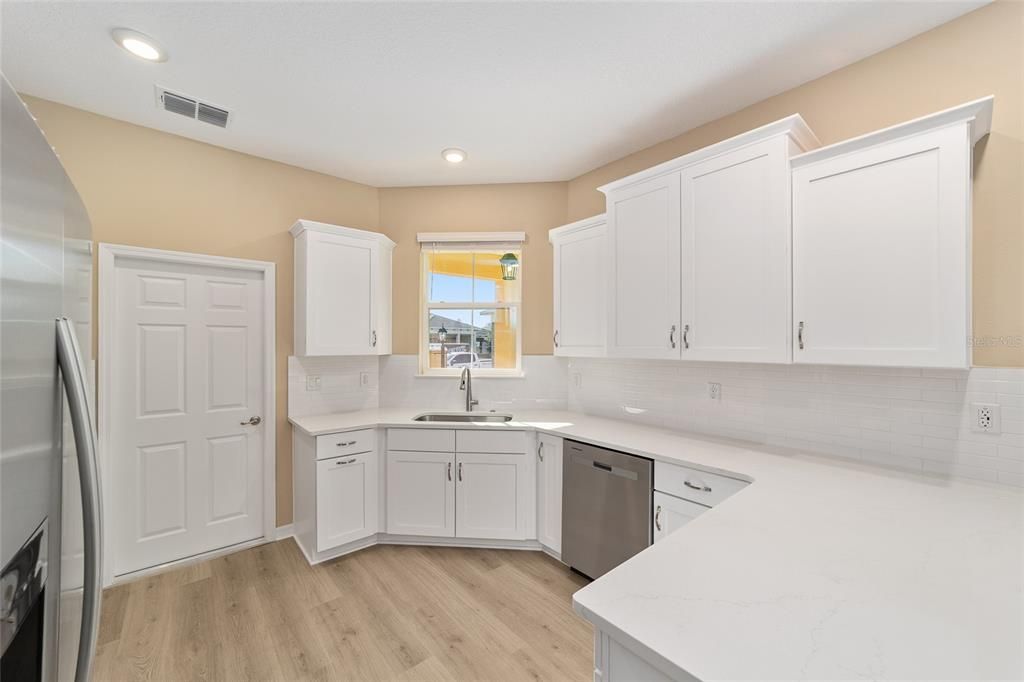 待售: $324,320 (2 贝兹, 2 浴室, 1343 平方英尺)