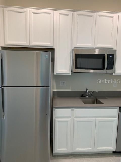 En Renta: $2,450 (4 camas, 3 baños, 2090 Pies cuadrados)