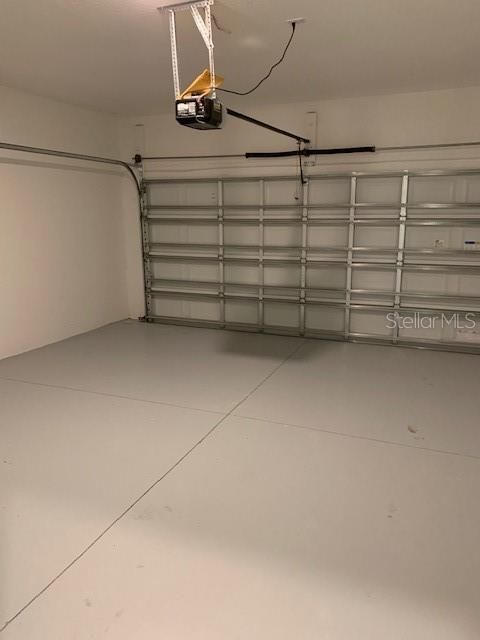 En Renta: $2,450 (4 camas, 3 baños, 2090 Pies cuadrados)