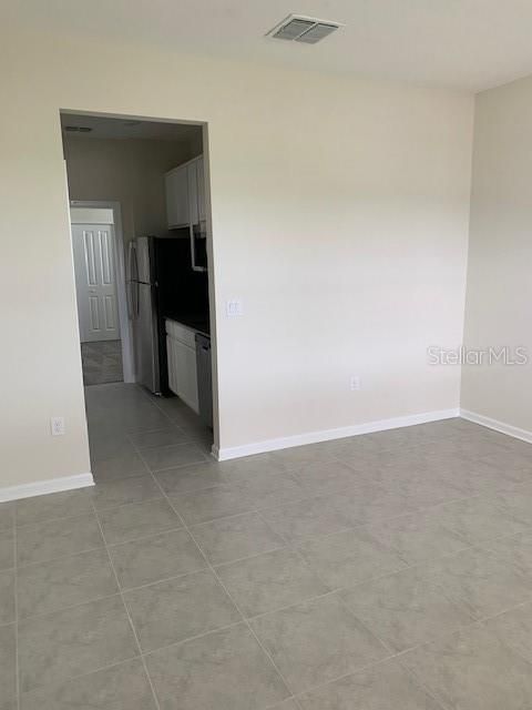 En Renta: $2,450 (4 camas, 3 baños, 2090 Pies cuadrados)