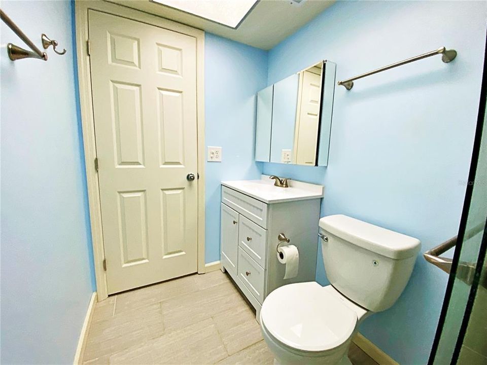 В аренду: $1,200 (1 спален, 1 ванн, 605 Квадратных фут)