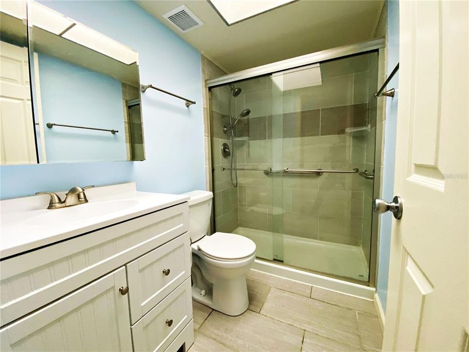 В аренду: $1,200 (1 спален, 1 ванн, 605 Квадратных фут)