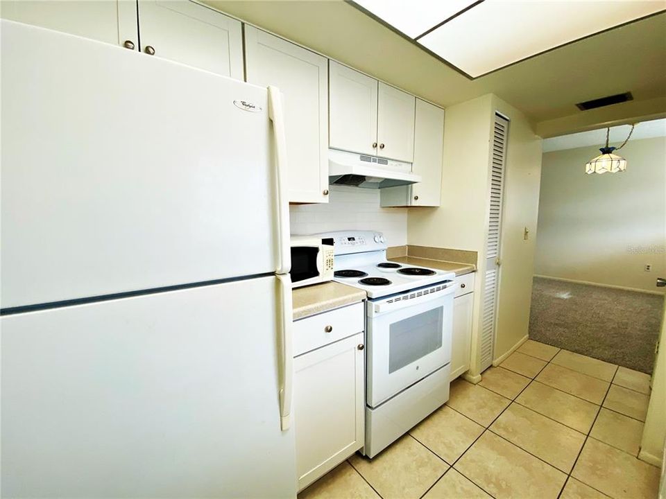 В аренду: $1,200 (1 спален, 1 ванн, 605 Квадратных фут)