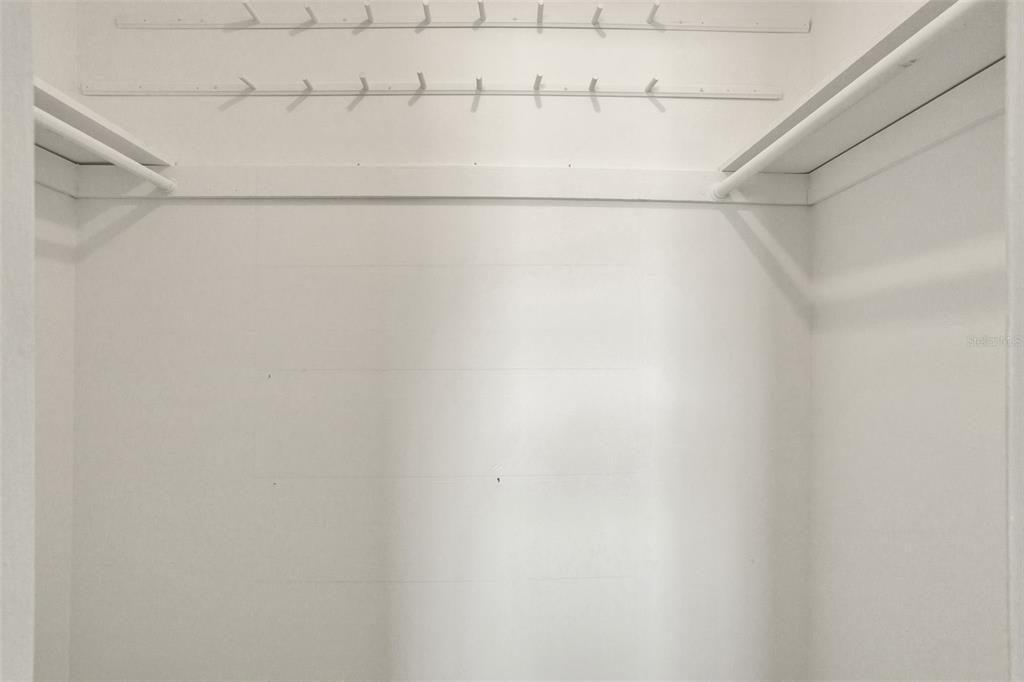 For Sale: $175,000 (3 beds, 2 baths, 1428 Square Feet)