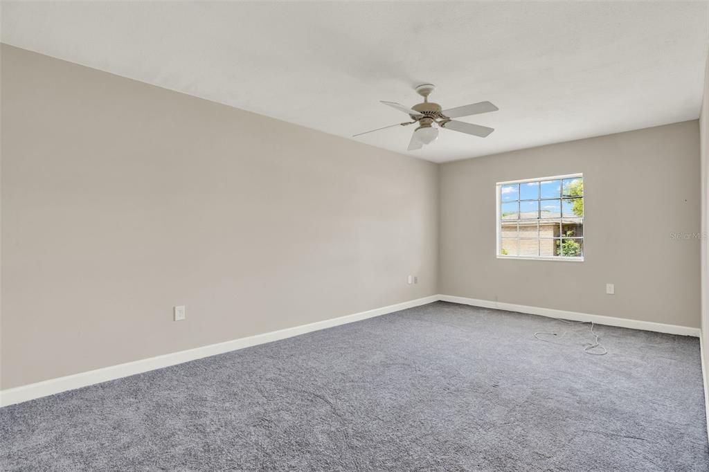 For Sale: $175,000 (3 beds, 2 baths, 1428 Square Feet)