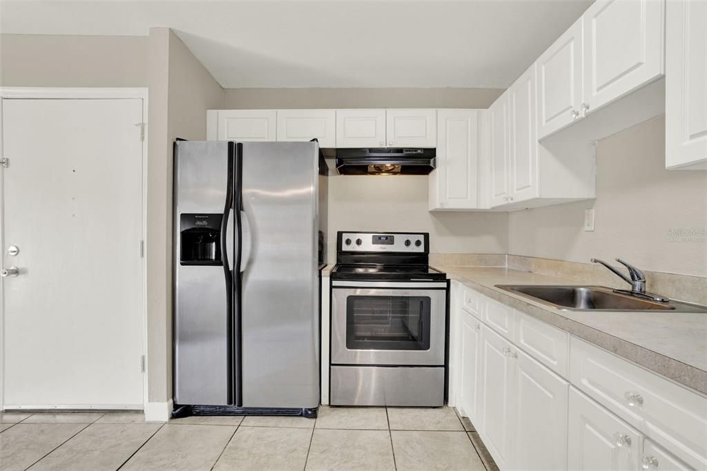 For Sale: $175,000 (3 beds, 2 baths, 1428 Square Feet)