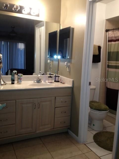 For Rent: $2,000 (3 beds, 2 baths, 1238 Square Feet)