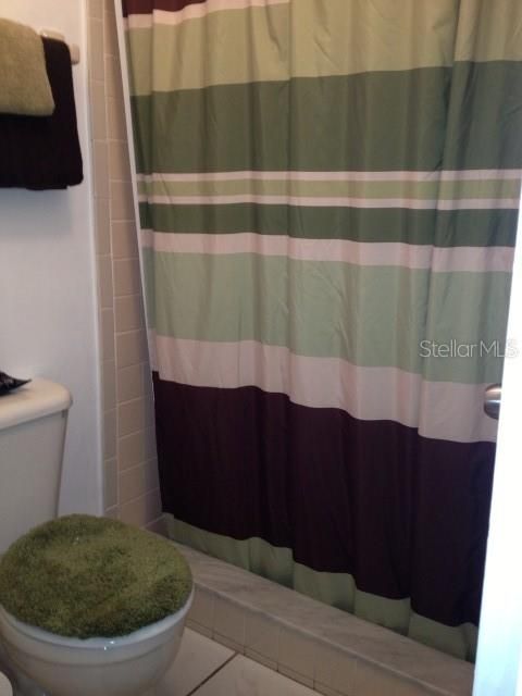 For Rent: $2,000 (3 beds, 2 baths, 1238 Square Feet)